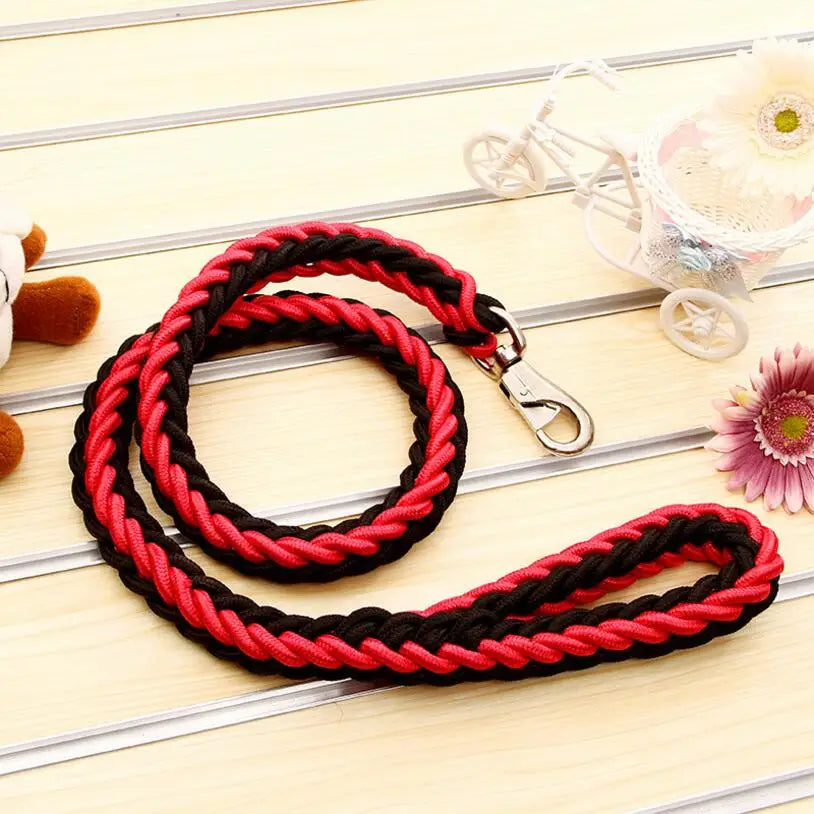 1.2M Durable Nylon Dog Leash with Iron Buckle for Large Breeds